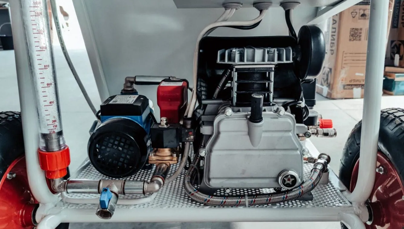 Штукатурная станция GRAND (ГРАНД) 3 (220V) с поршневым компрессором