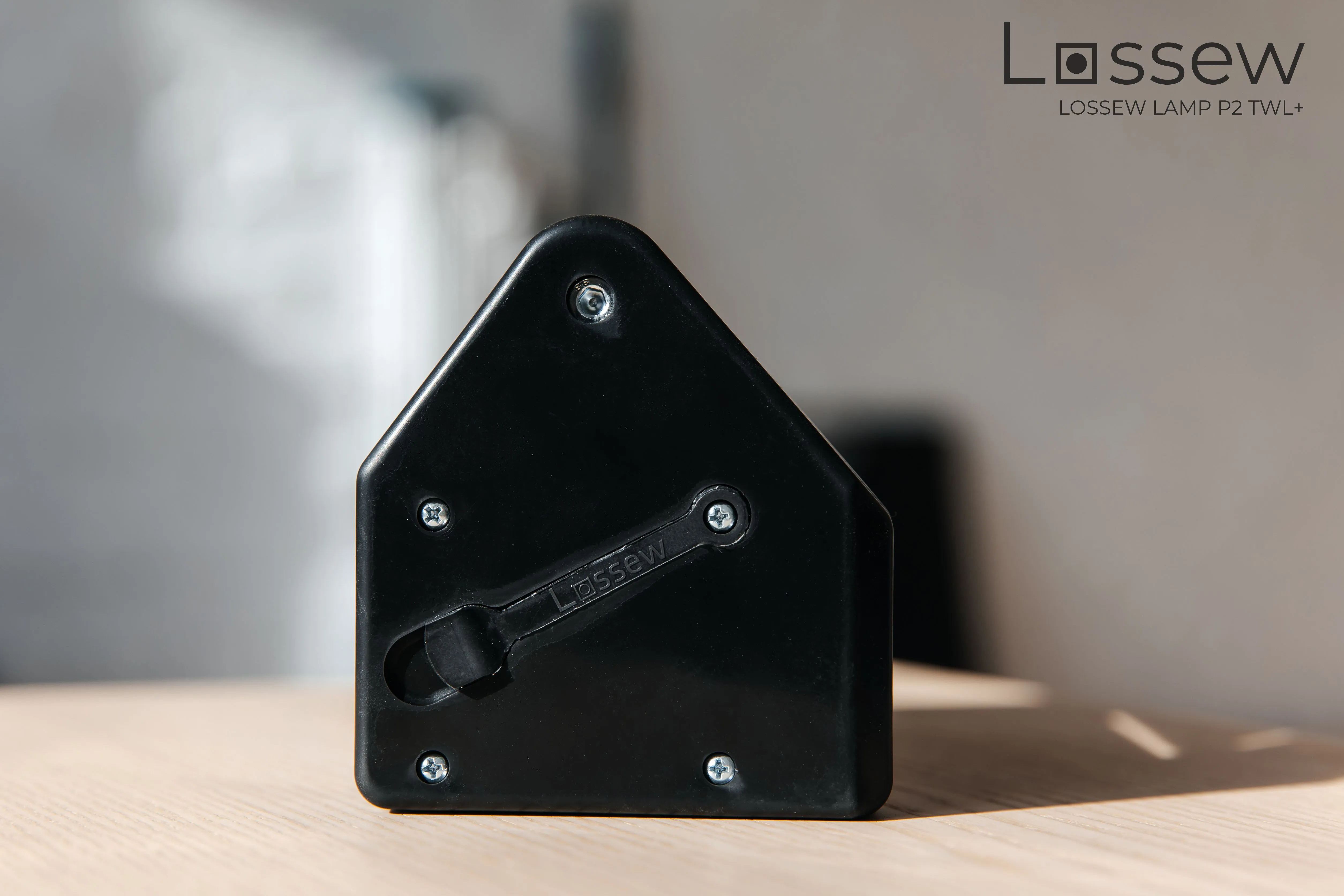 Проявочная аккумуляторная лампа LOSSEW LAMP (Лампа Лосева) P2 TWL+