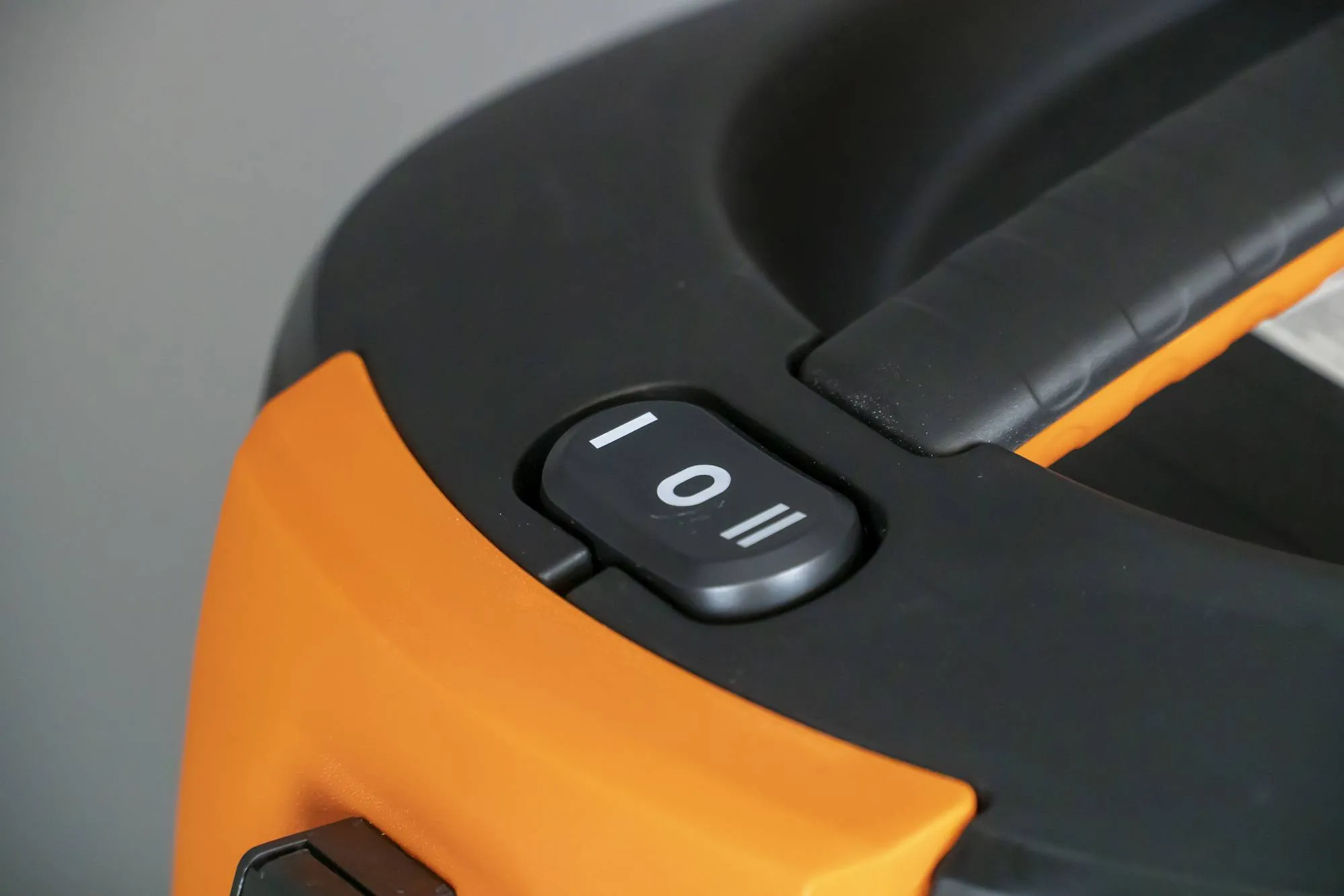 Пылесос строительный ASPRO (ВС 2) VC2