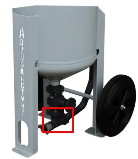 Тройник 90гр T образный обрезиненный 1 1/4″ для дозатора абразива SGV