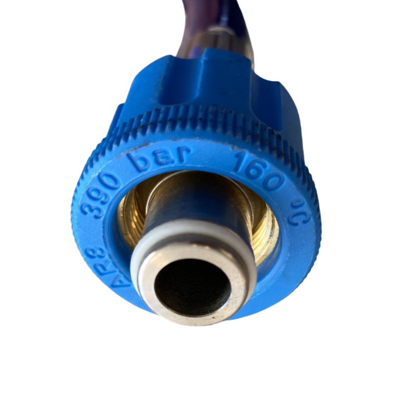 Шланг от коллектора к насосу 3/8" GRACO Mark V 24V029