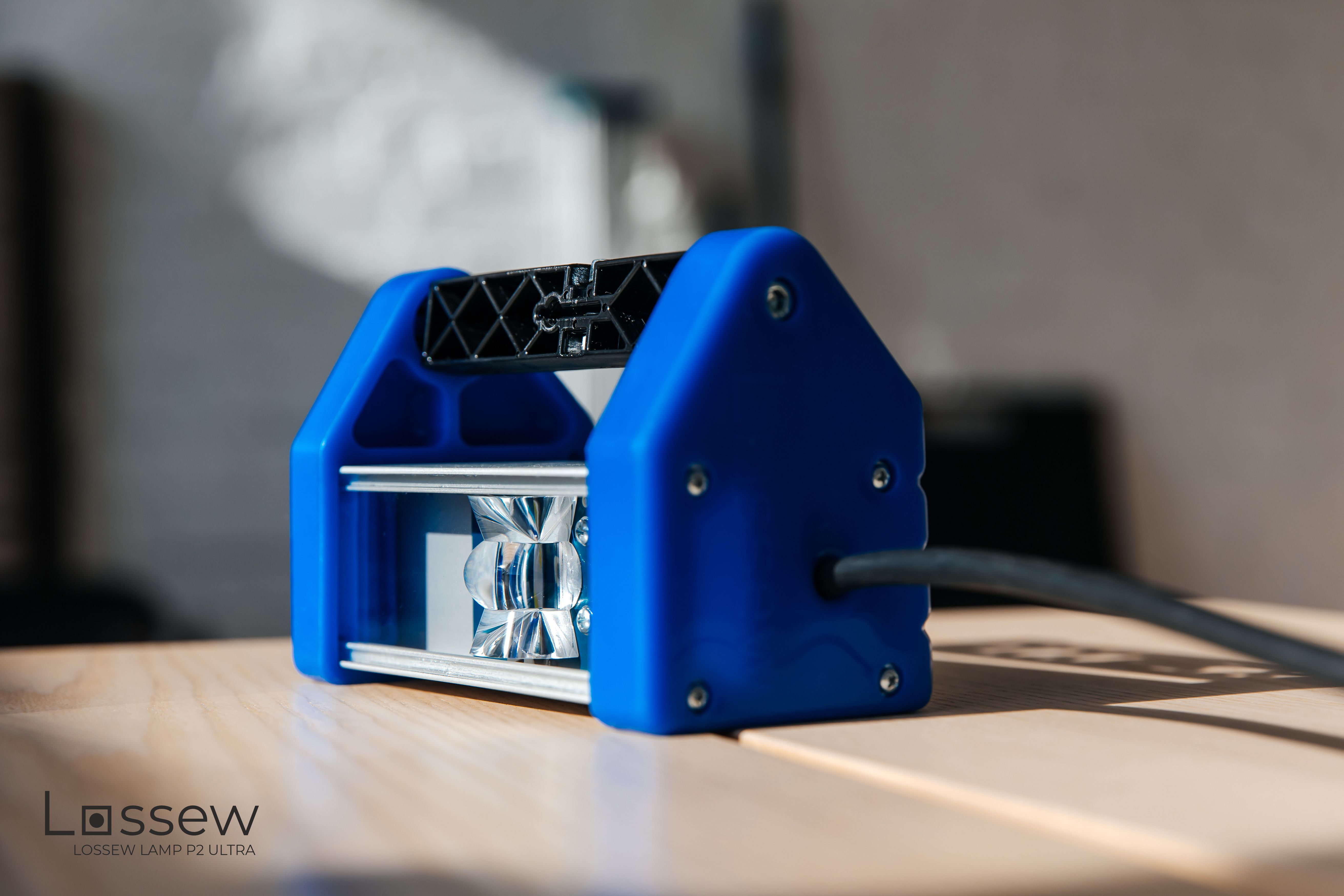 Проявочный свет LOSSEW LAMP (Лампа Лосева) P2 ULTRA (лампа маляра)