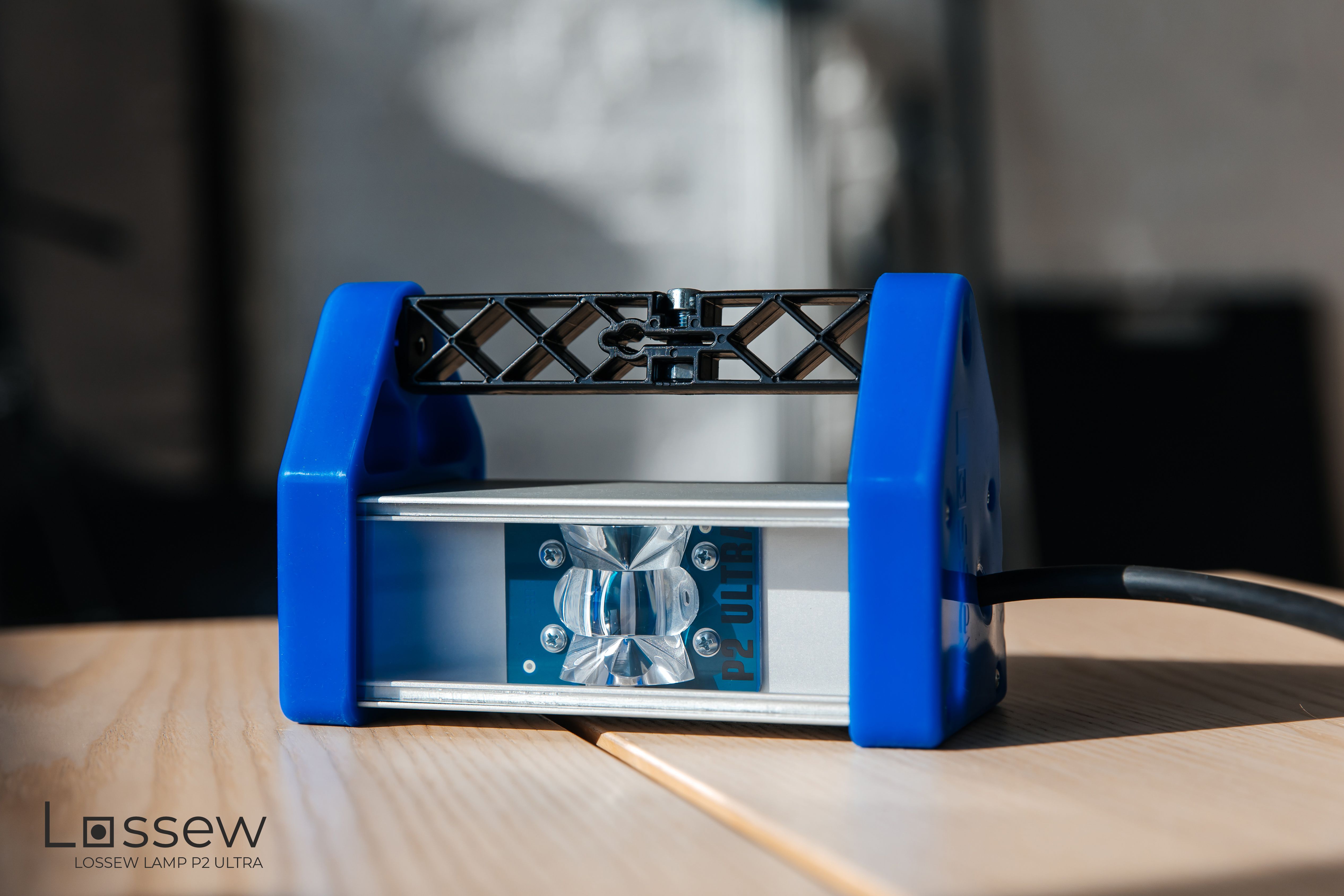 Проявочный свет LOSSEW LAMP (Лампа Лосева) P2 ULTRA (лампа маляра)