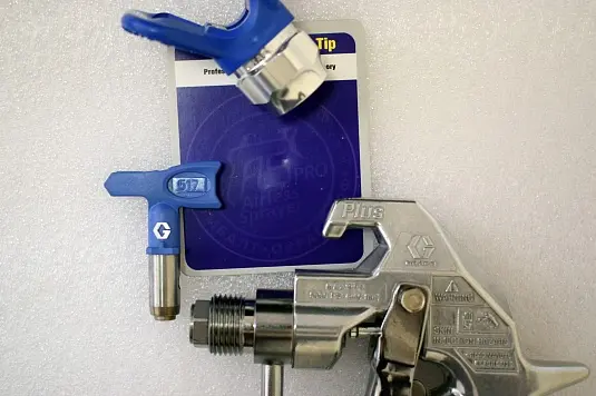Безвоздушный пистолет краскопульт GRACO SILVER PLUS GUN