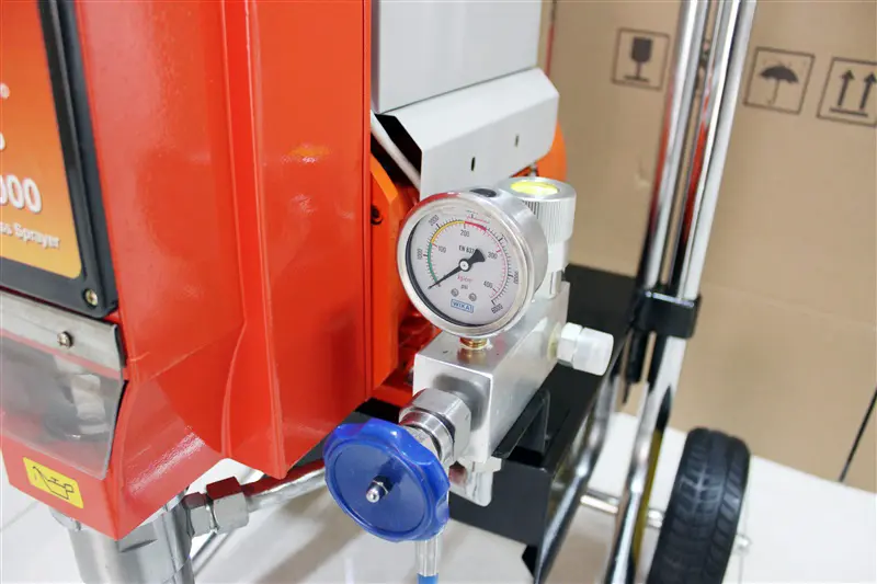ASPRO 8000 (220V) окрасочный аппарат (агрегат).